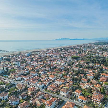 Locazione Turistica Sandra Le Focette Esterno foto